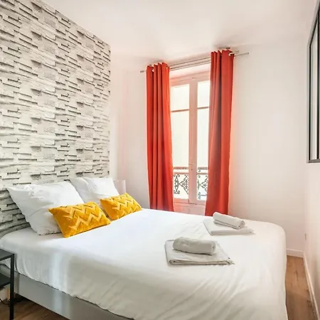Apartment X Charming In The Old Paris